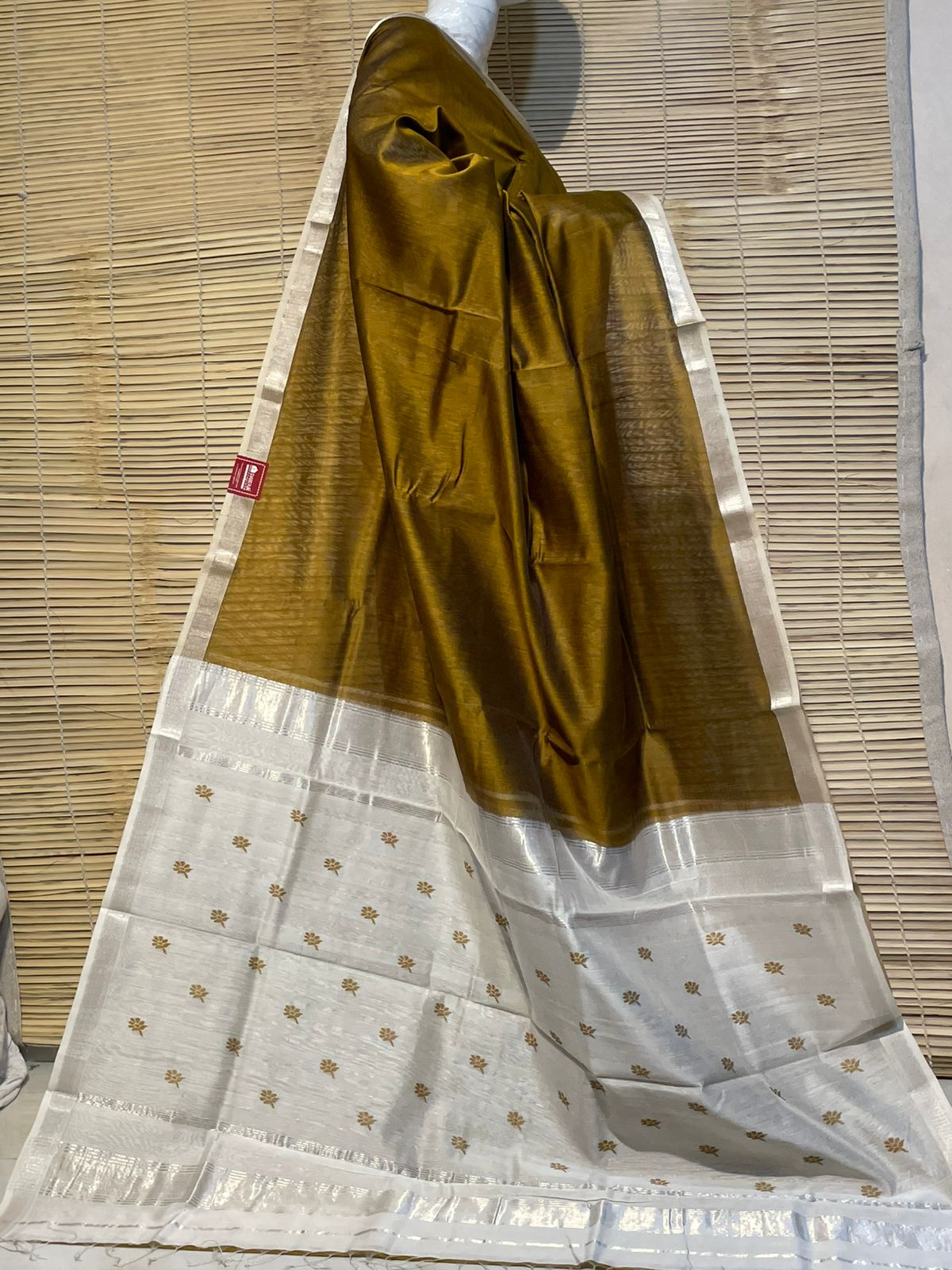 Maheshwari Saree